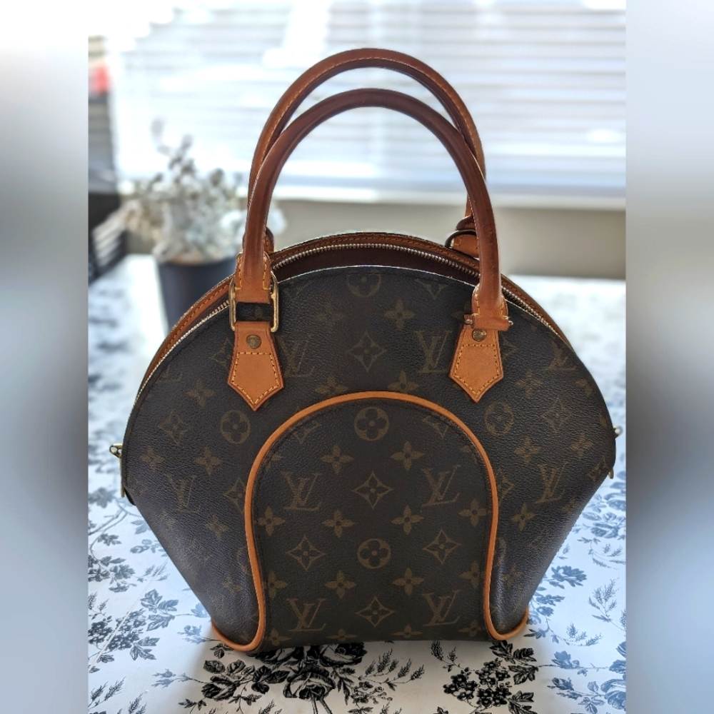 ICONIC Bowler Style Gorgeous 😍 Louis Vuitton Ellipse MM
